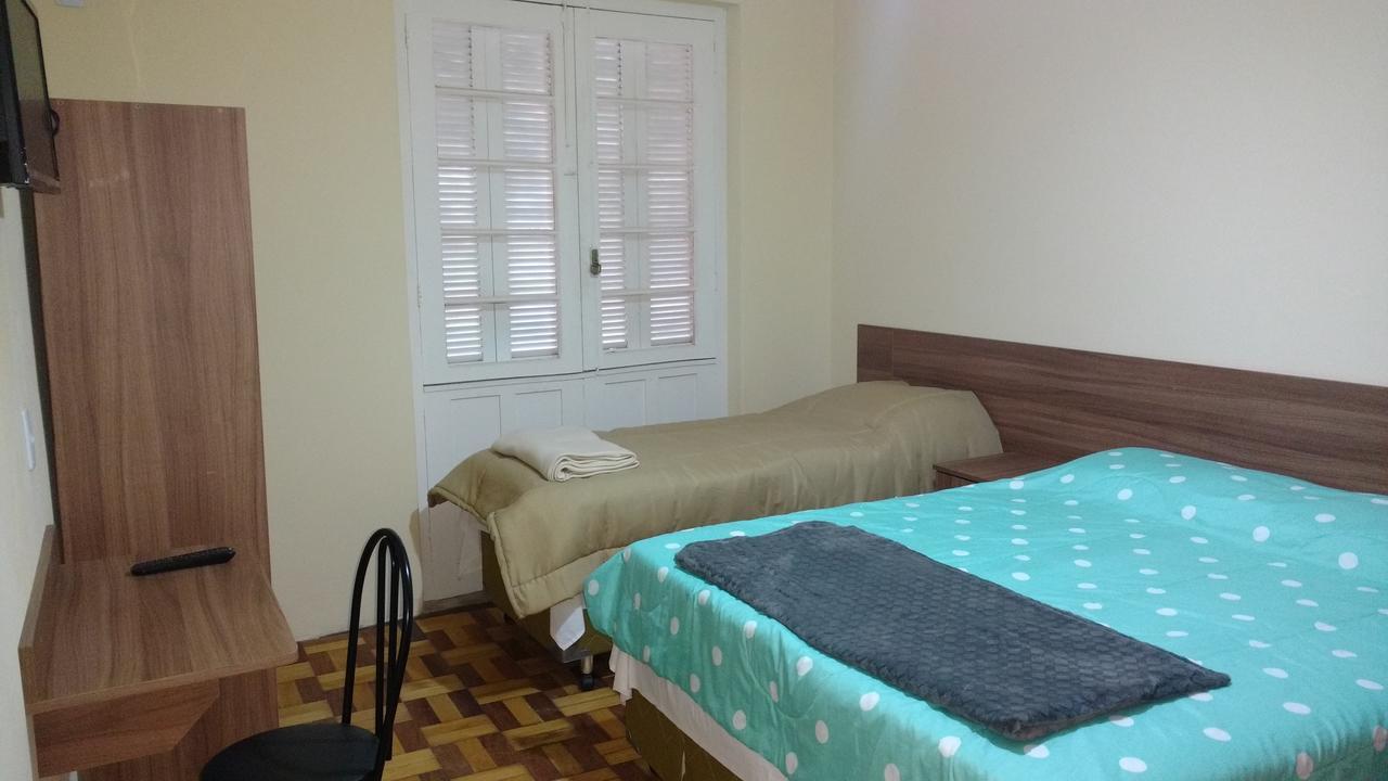 Lotus Hotel & Hostel ปอร์โตอัลเลเกร ภายนอก รูปภาพ
